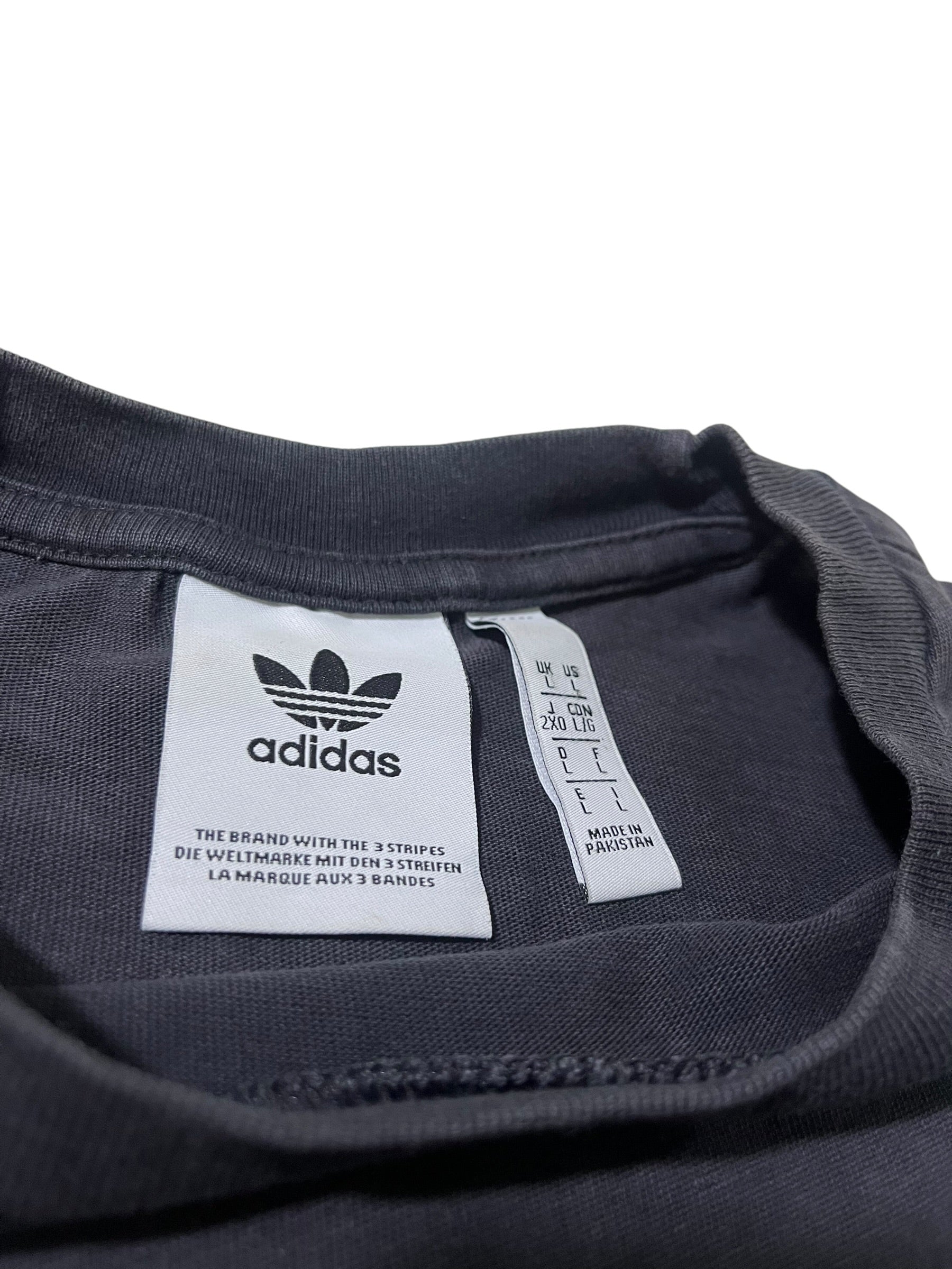 Adidas T-shirt