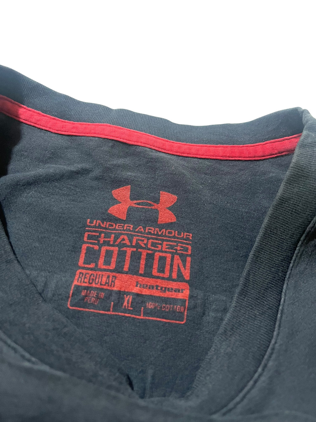 Under Armour T-shirt