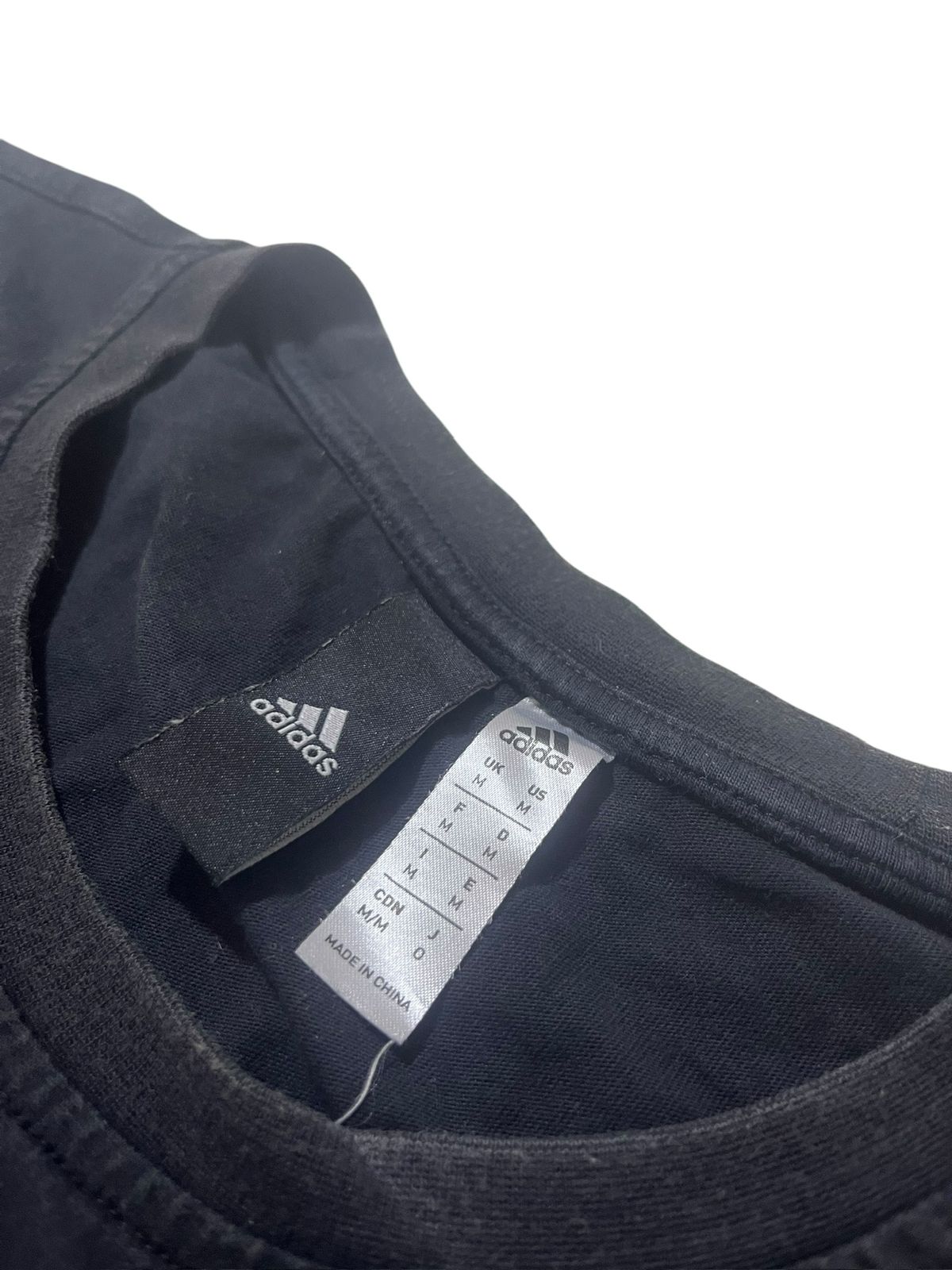 Adidas T-shirt